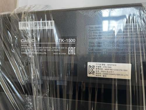 CASIO CTK1500 61 piano-style keys model for total playability.