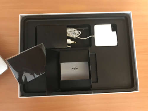 Apple MacBook Pro 15.4, 2.7GHz + up to 3.7Ghz speeds. Core i7 processor. Huge 512GB SSD Hard drive.