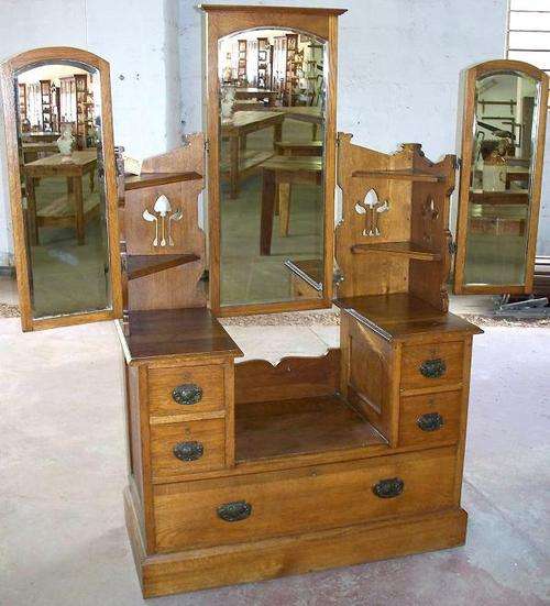 Victorian  Dressing Table made of Dark American Oak