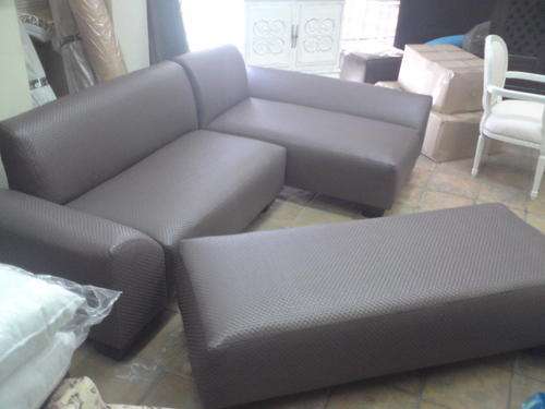 Doma pool room or enclosed patio lounge suite - save R 5