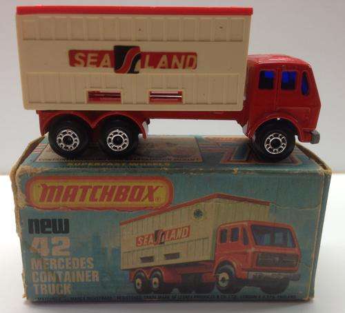Matchbox Lesney - Mercedes Container Truck - No 42 (original box)