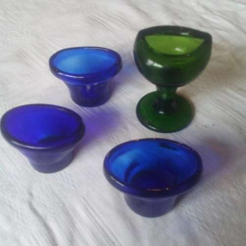 APOTHECARY POISON BOTTLE EYEBATHS INKWELL AND VILES