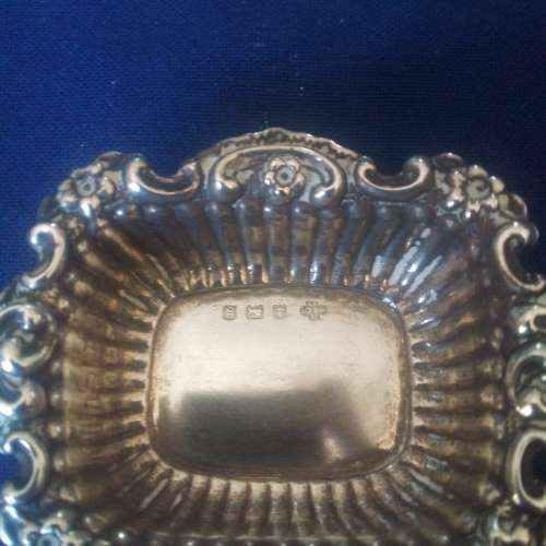 HALLMARKED STERLING SILVER SET OF DISHES