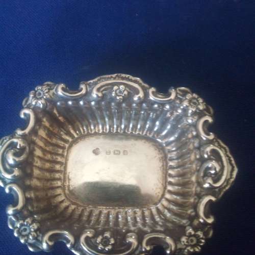 HALLMARKED STERLING SILVER SET OF DISHES