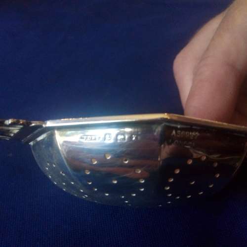 ASPREY HALLMARKED STERLING SILVER TEA STRAINER