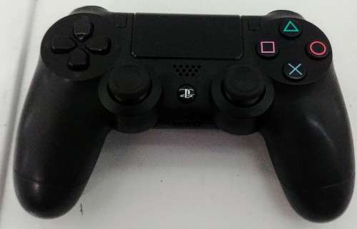 PlayStation 4 Controller Black, Awesome Condition.