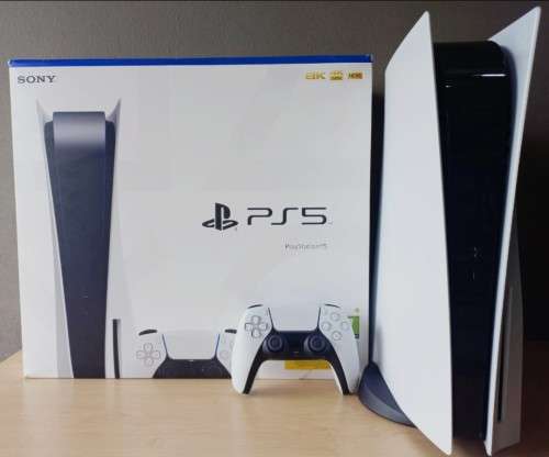 PlayStation 5 1TB Disc Edition + 3 Games, Warzone, Apex Legends and Fortnite