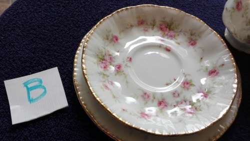 B - PARAGON CHINA - "VICTORIANA ROSE" TRIO!!!