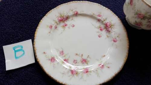 B - PARAGON CHINA - "VICTORIANA ROSE" TRIO!!!