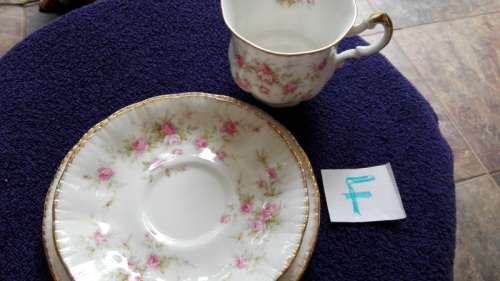 F - PARAGON CHINA - "VICTORIANA ROSE" TRIO!!!