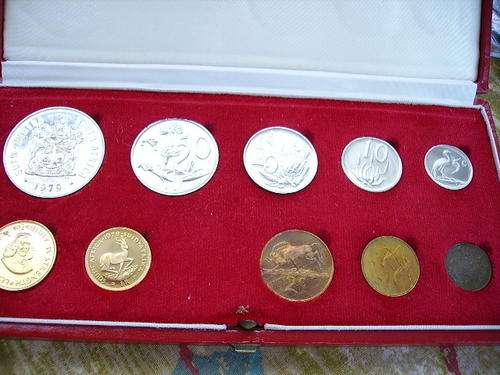 1979 SOUTH AFRICAN LONG PROOF SET- WITH GOLD!!!!
