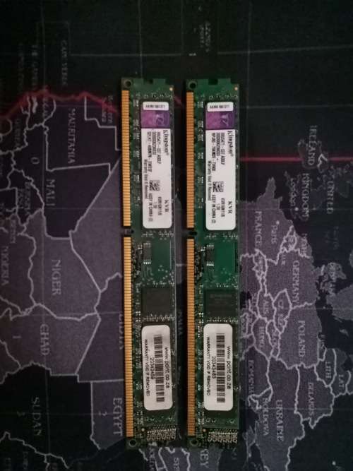 Kingston ddr3 2x8GB RAM