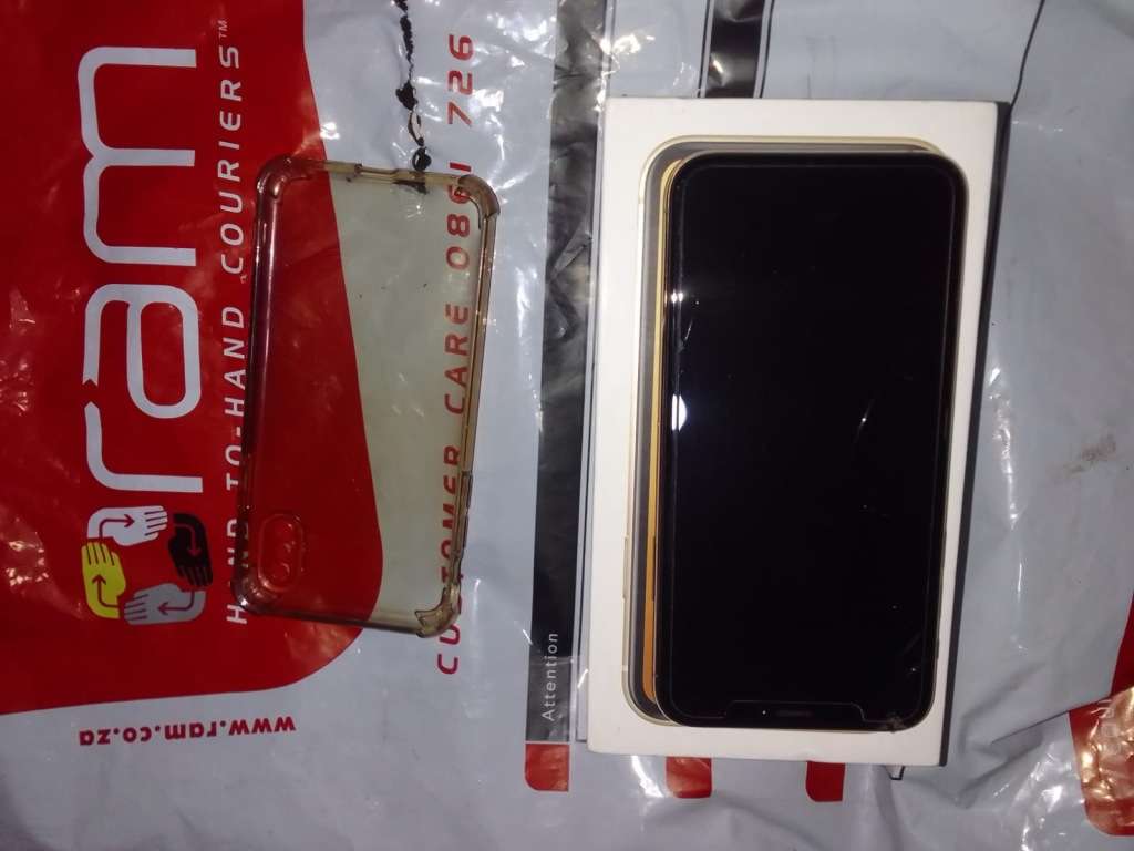 Apple iPhone XS 64GB