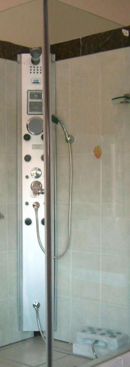 AL Shower panel with massage jets, radio, LED lights,foot massage , etc