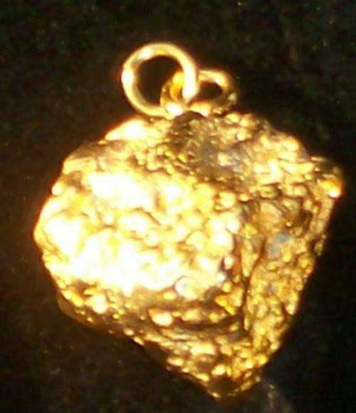GOLD PLATED NUGGET PENDANT