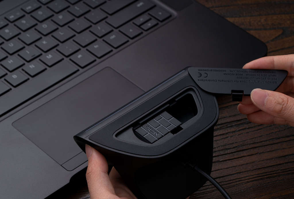 8BitDo Ultimate 2.4g Hall Effect Controller with Charging Dock for PC - 4 Colours Available