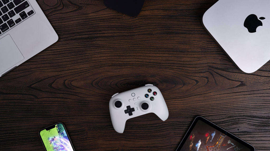 8BitDo Ultimate 2.4g Hall Effect Controller with Charging Dock for PC - 4 Colours Available