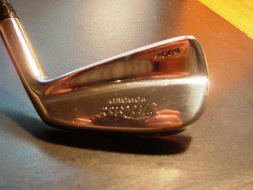 TITLEIST FORCED 690 NR.6