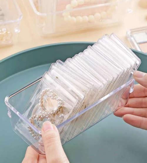 Clear Jewellery Box organizer  with 20 x Anti-oxidation Jewellery Storage Organizer