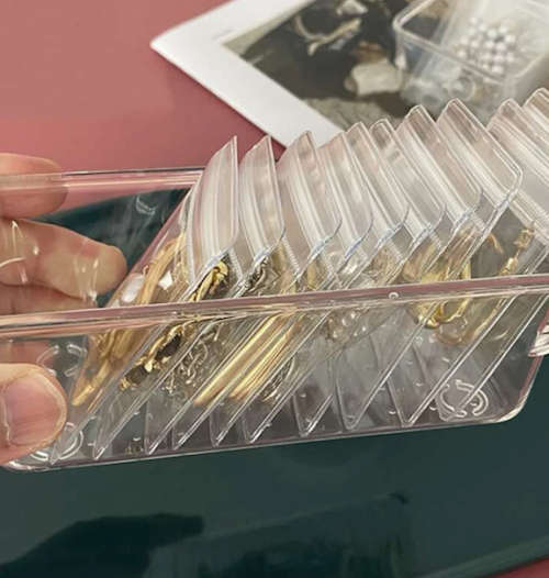 Clear Jewellery Box organizer  with 20 x Anti-oxidation Jewellery Storage Organizer