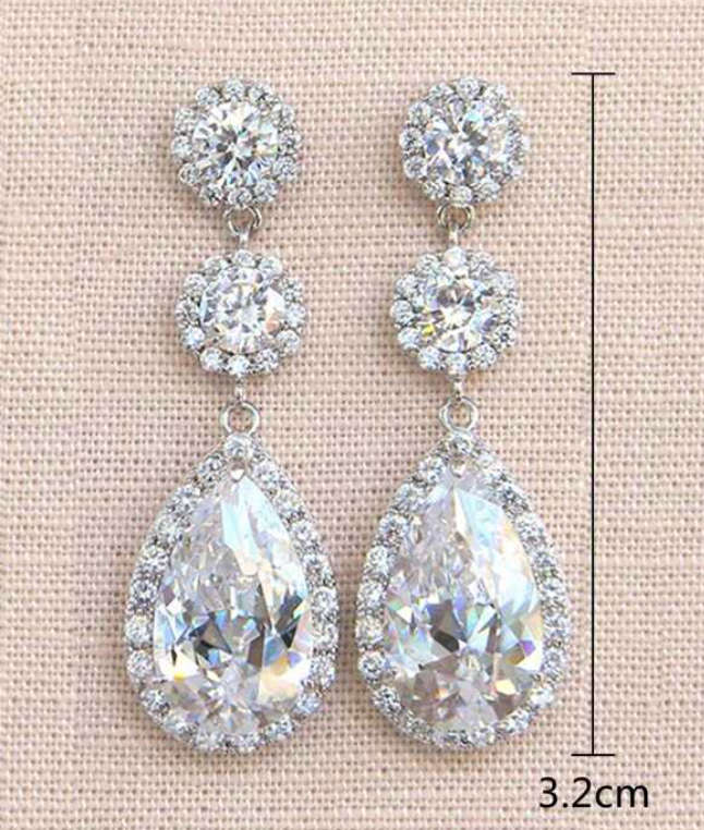 Beautiful Bridal or Elegant Wear Cubic Earrings in High Quality Velvet Jewellery Gift Box