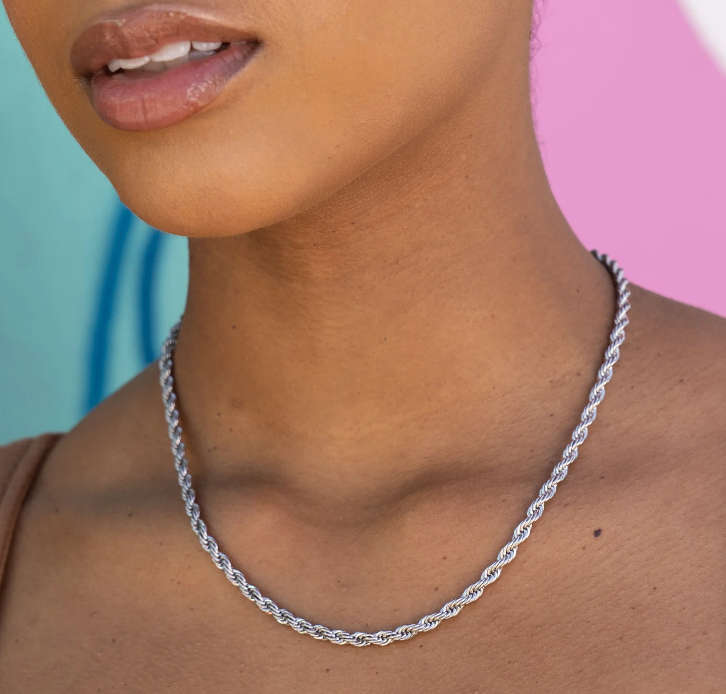 SILVER COLOUR STAINLESS STEEL TWIST ROPE NECKLACE WITH 5cm EXTENDER