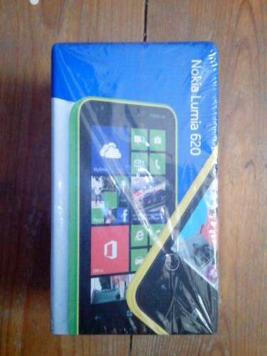 Nokia Lumia 620 ***Brand New***