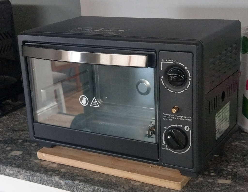 Portable Butane Gas Oven - great for Loadshedding and Camping