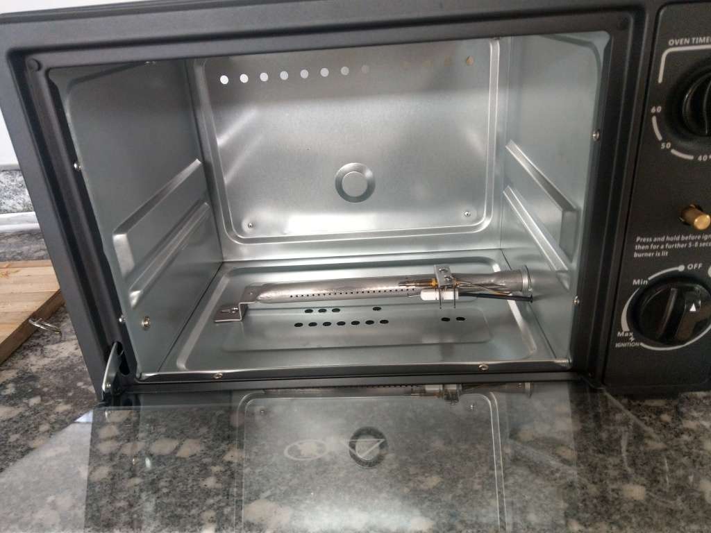 Portable Butane Gas Oven - great for Loadshedding and Camping