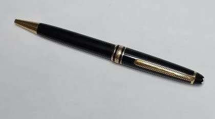 Mont Blanc Meisterstück Gold-Coated LeGrand Ballpoint Pen