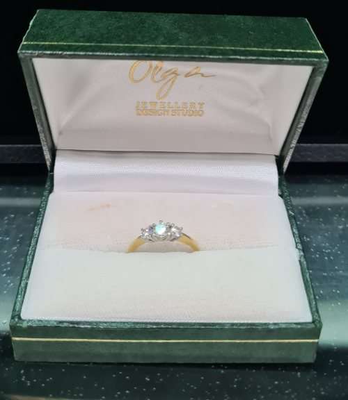18 carat yellow gold, three diamond ring/ trio ring, with a 0.3 carat stone and two .15 carat stones