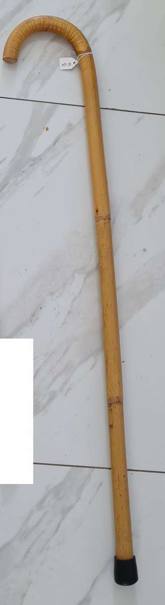 Vintage walking stick with curved handle