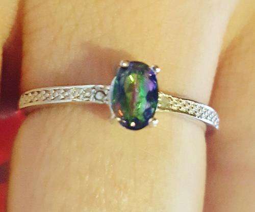 December Birthstone .57ct Mystic Topaz Sterling Silver Ring (size 7)