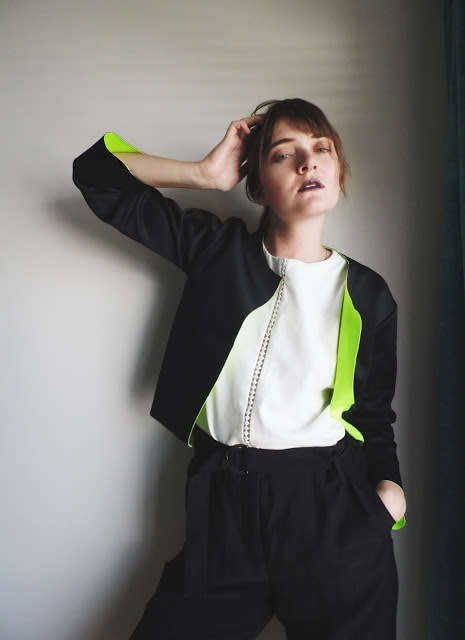 Vintage Black bomber jacket with neon lining / retro jacket / short jacket /