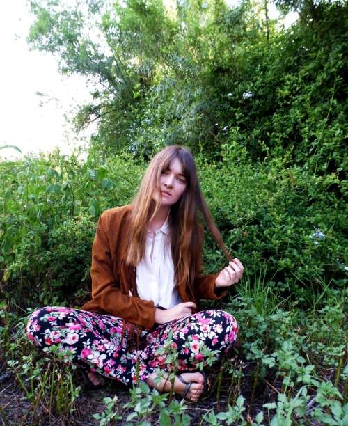 Vintage high waisted floral pants / stretch waist / perfect condition / size medium