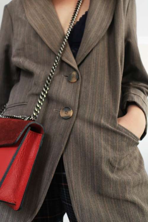 Second hand brown tweed blazer size.