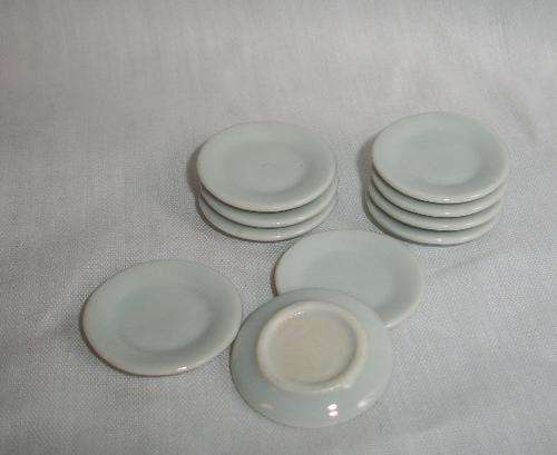Miniature round ceramic plate