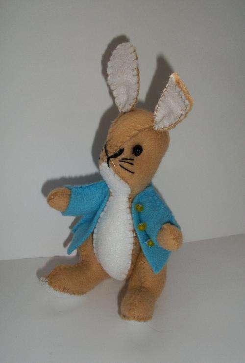 small Felt Peter Rabbit