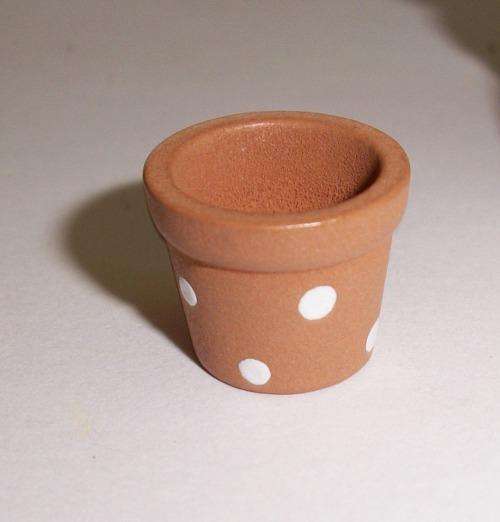 Miniature pots for plants.
