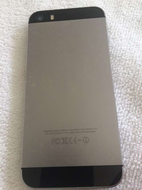 Apple iPhone 5S, Space Grey  16gb  - Please read description
