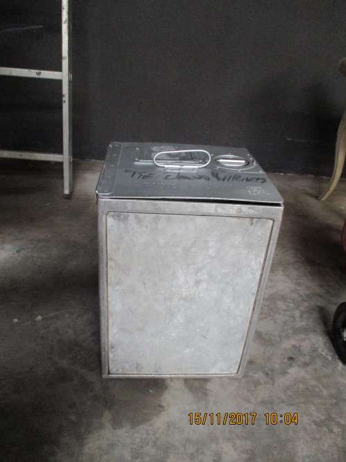 Collectors SAA LOCKER value R750