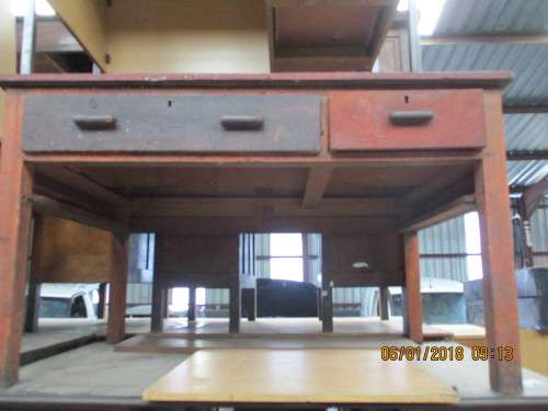 OFFICE DESK R1450