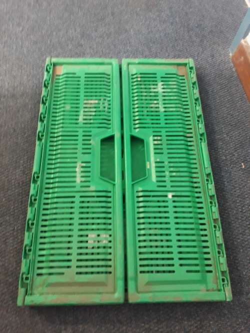GREEN CRATES FOLD UPS R185