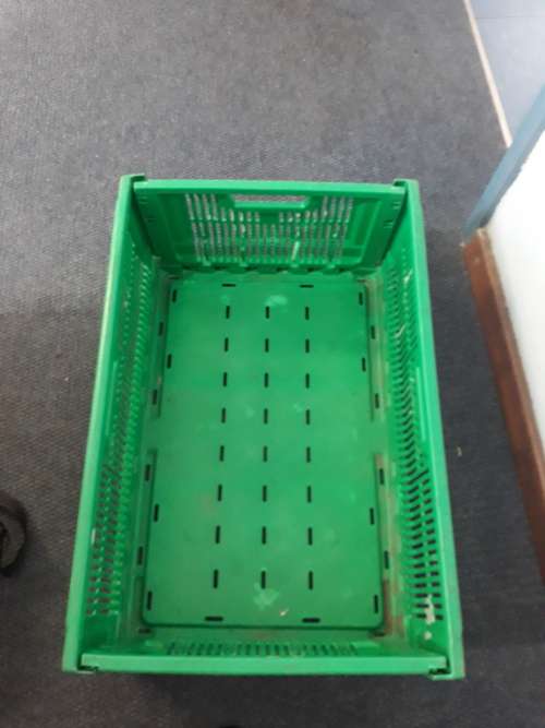 GREEN CRATES FOLD UPS R185