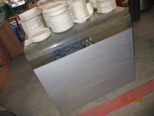 GLASS TABLE - VALUED AT R400.00