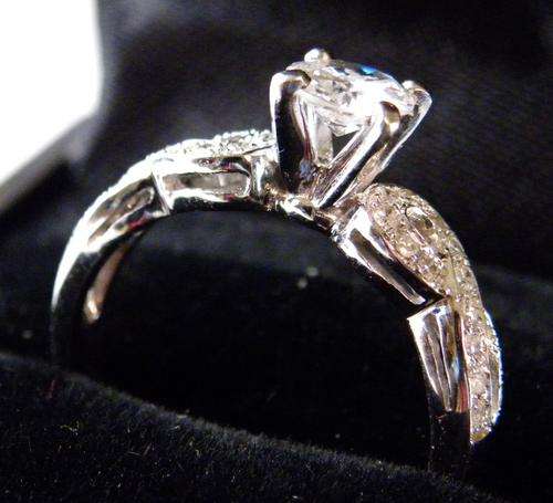 DELICATELY DETAILED DELIGHT!! - 0.78tcw  DIAMOND RING!