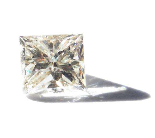 GORGEOUS LIGHT BROWN PRINCESS !!!- EYECLEAN 0.35ct  DIAMOND