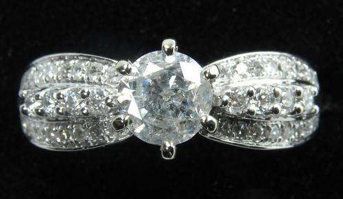 CERTIFIED AND VALUED**R37 460**WHITE DIAMOND RING!!!