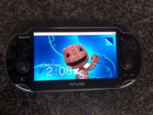 PS VITA CONSOLE WIFI MODEL BLACK PRE-OWNED WITH 4GB MEMORY CARD + 2 GAMES