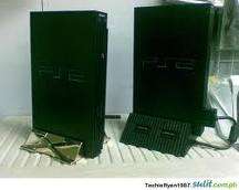 PlayStation 2, 2 Controlers, multi adapter, 2x8Mb mem. carrd and games